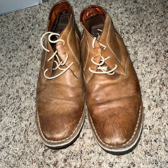Brown leather Steve Maddens - Picture 2 of 4